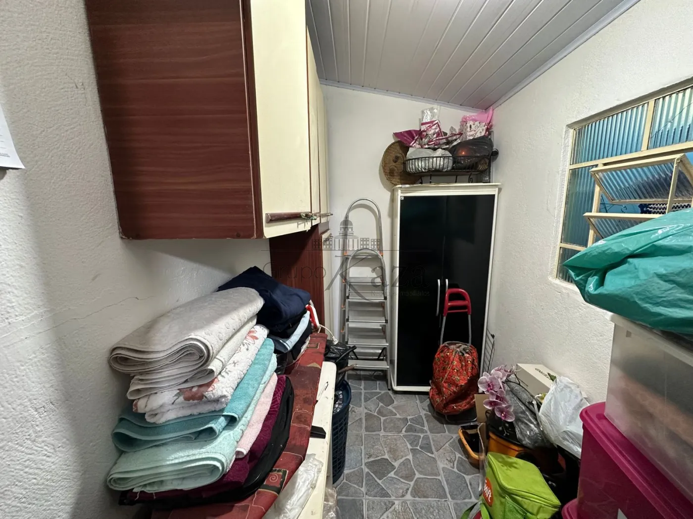 Foto 18 de Casa Padrão em Jardim Ismênia, São José dos Campos - imagem 18