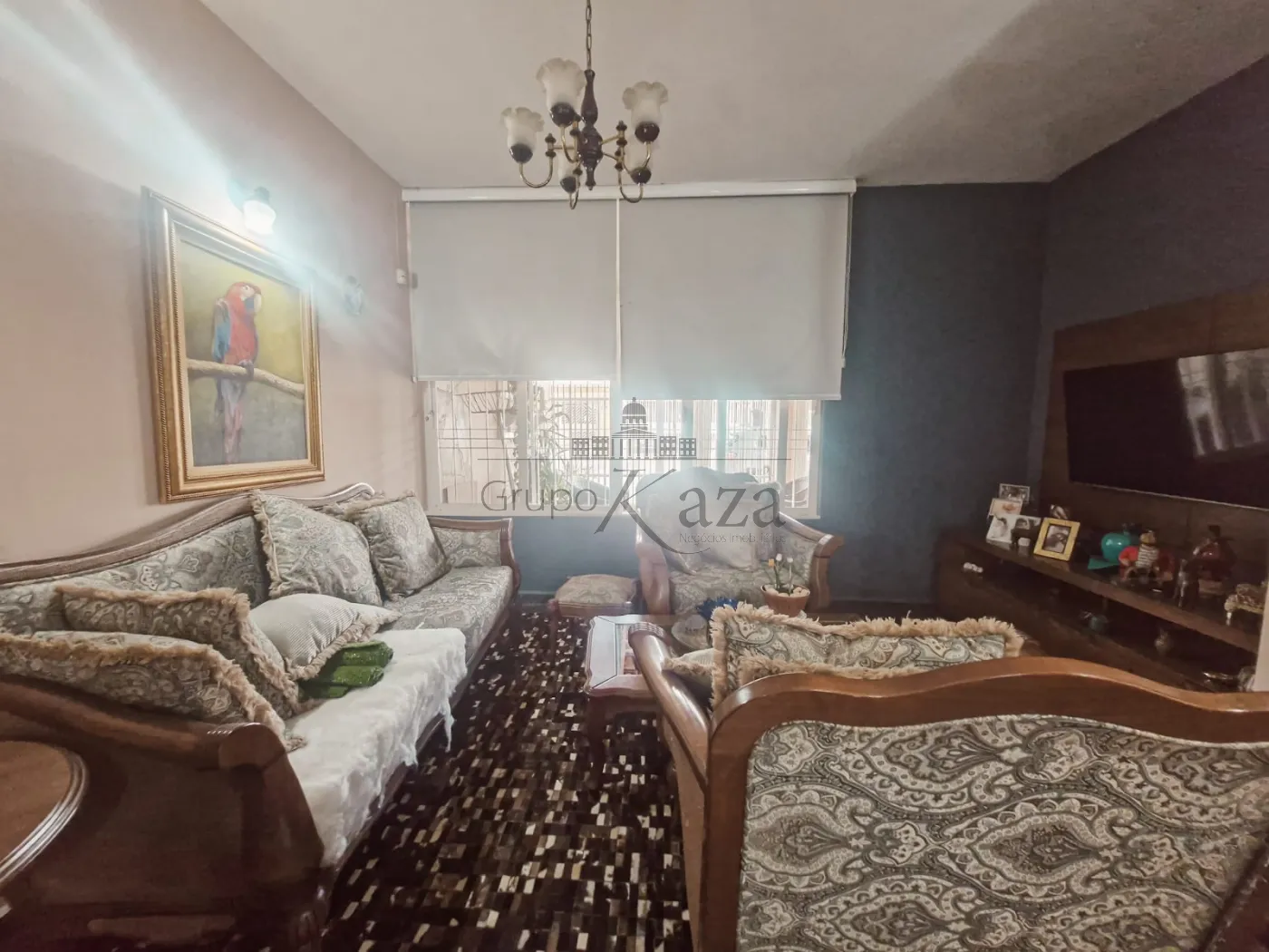 Foto 1 de Casa Padrão em Parque Brasil, Jacareí - imagem 1 Foto 1 de Casa Padrão em Parque Brasil, Jacareí - imagem 1