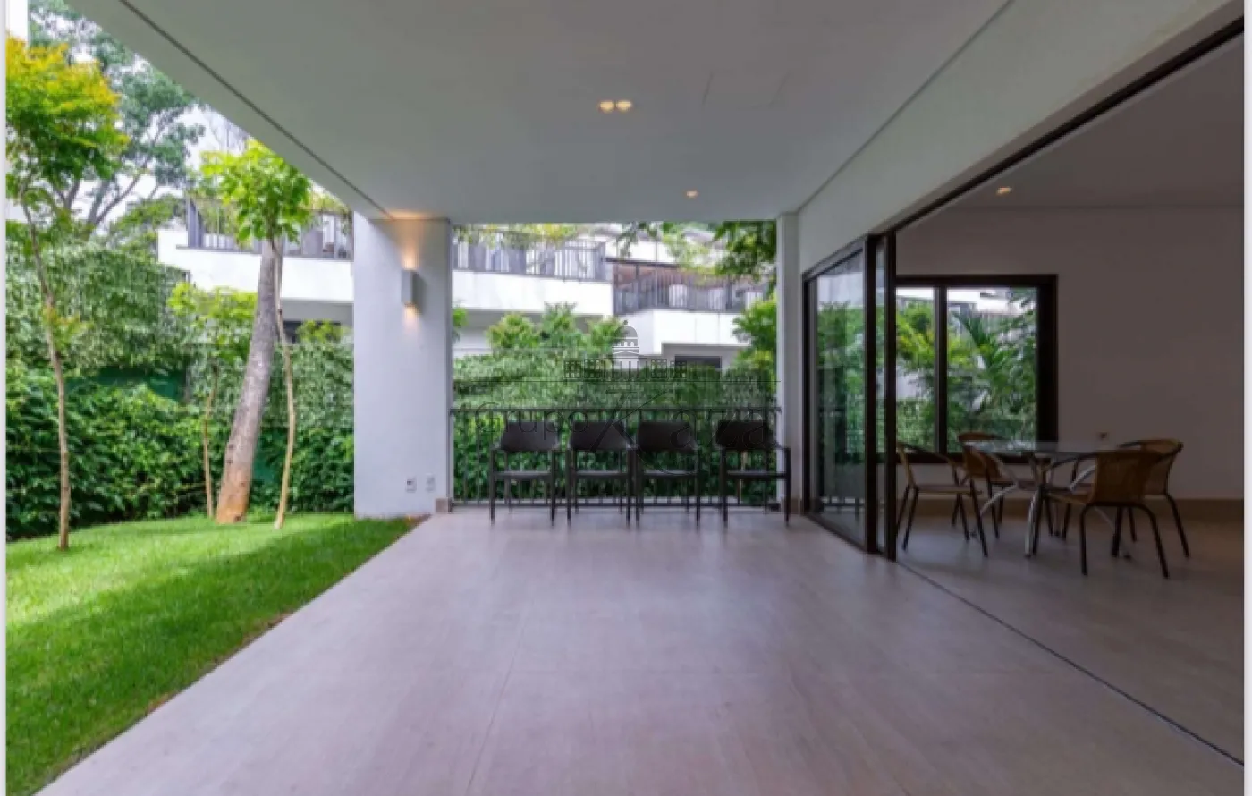 Foto 2 de Casa Condomínio em Alto da Boa Vista, São Paulo - imagem 2 Foto 2 de Casa Condomínio em Alto da Boa Vista, São Paulo - imagem 2