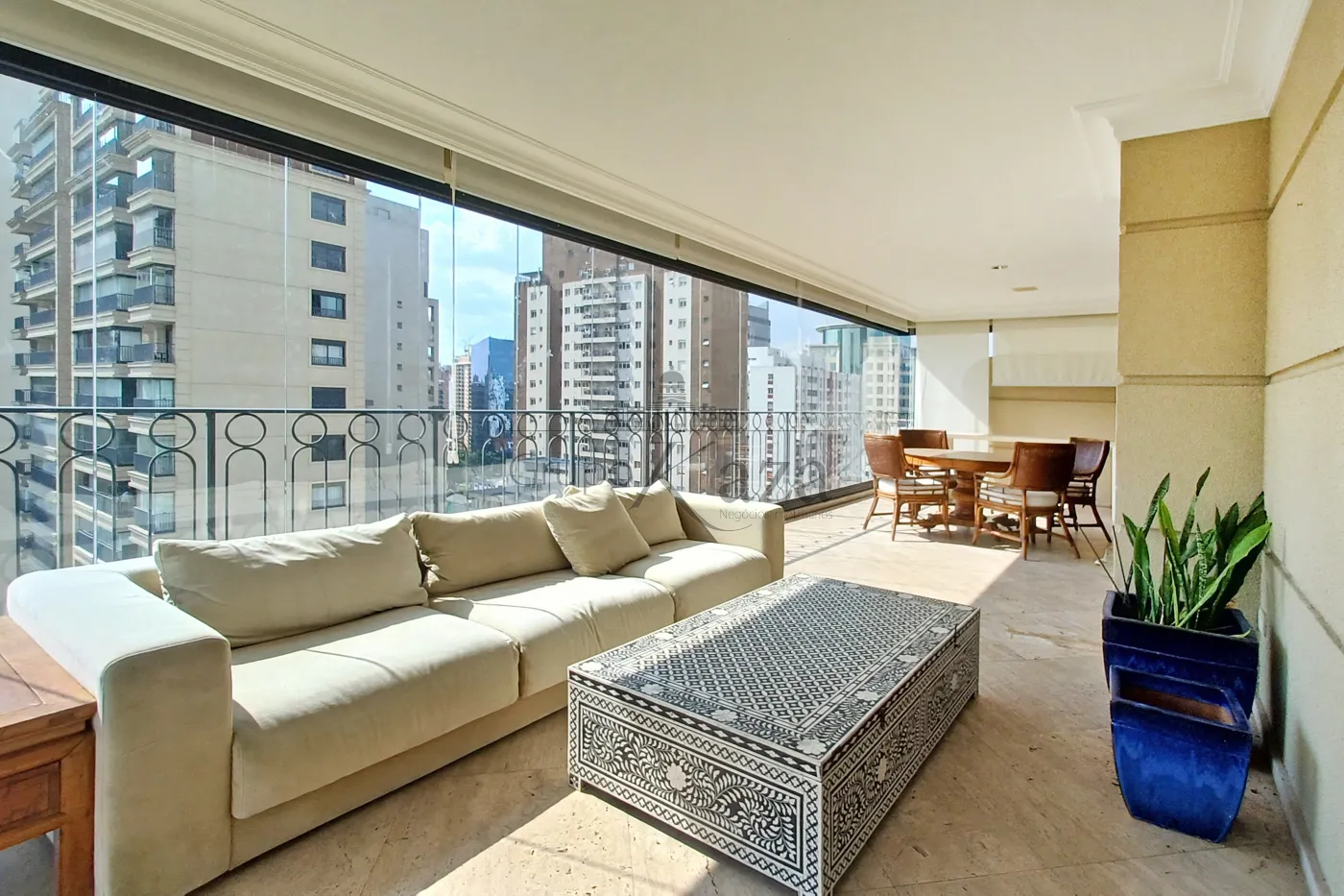 Foto 12 de Apartamento Padrão em Vila Nova Conceição, São Paulo - imagem 12