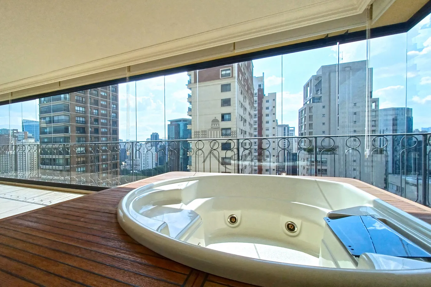 Foto 13 de Apartamento Padrão em Vila Nova Conceição, São Paulo - imagem 13