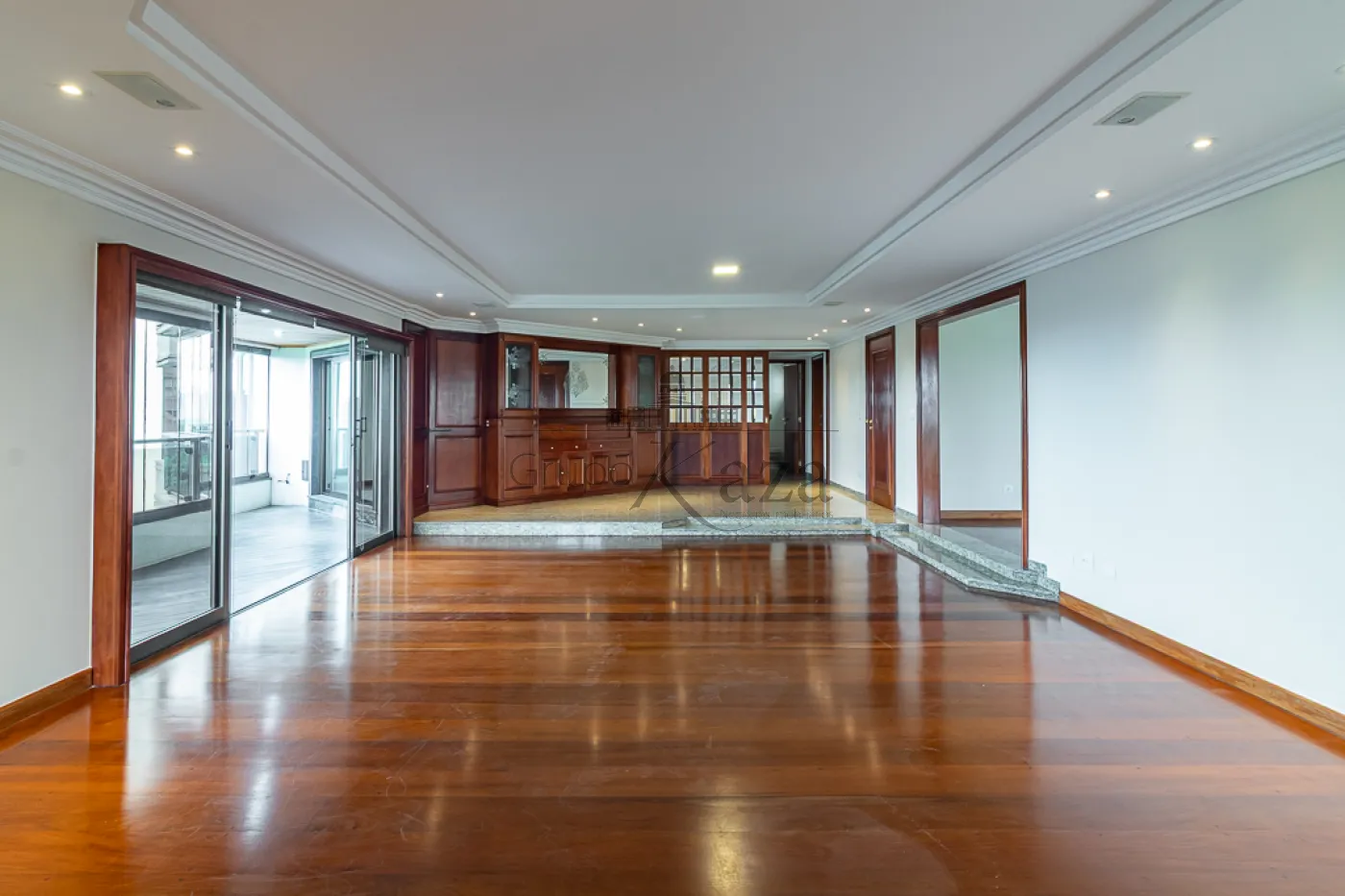 Foto 1 de Apartamento Padrão em Ibirapuera, São Paulo - imagem 1 Foto 1 de Apartamento Padrão em Ibirapuera, São Paulo - imagem 1