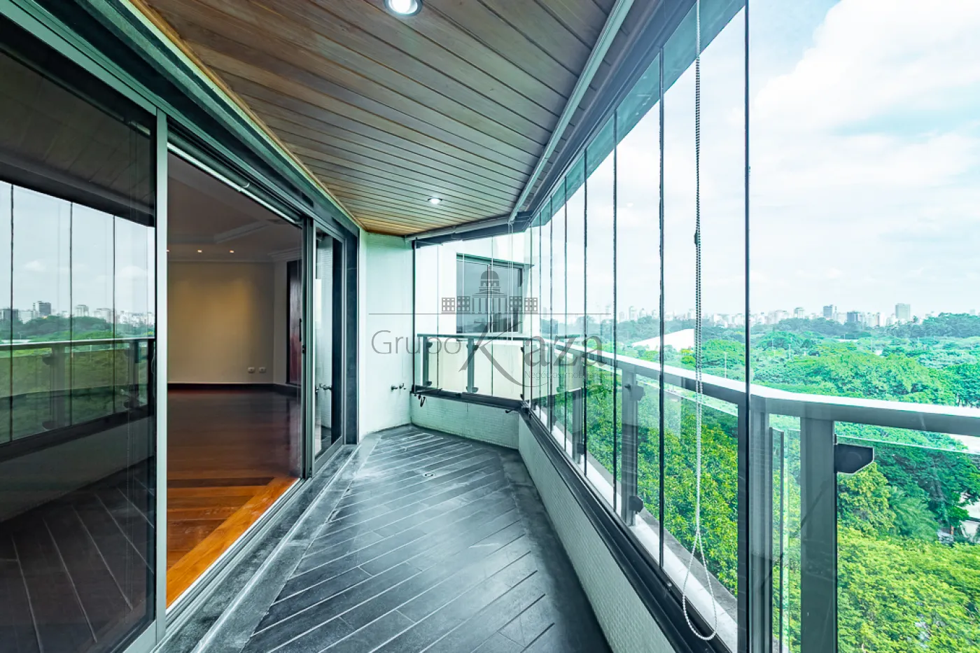 Foto 3 de Apartamento Padrão em Ibirapuera, São Paulo - imagem 3 Foto 3 de Apartamento Padrão em Ibirapuera, São Paulo - imagem 3