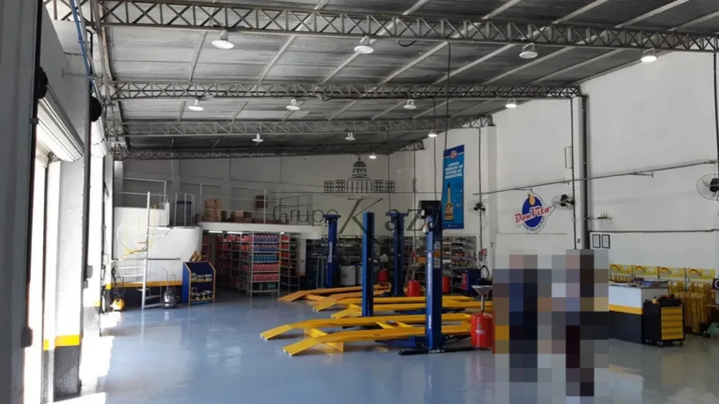 Foto 1 de Comercial Galpão em Saúde, São Paulo - imagem 1 Foto 1 de Comercial Galpão em Saúde, São Paulo - imagem 1