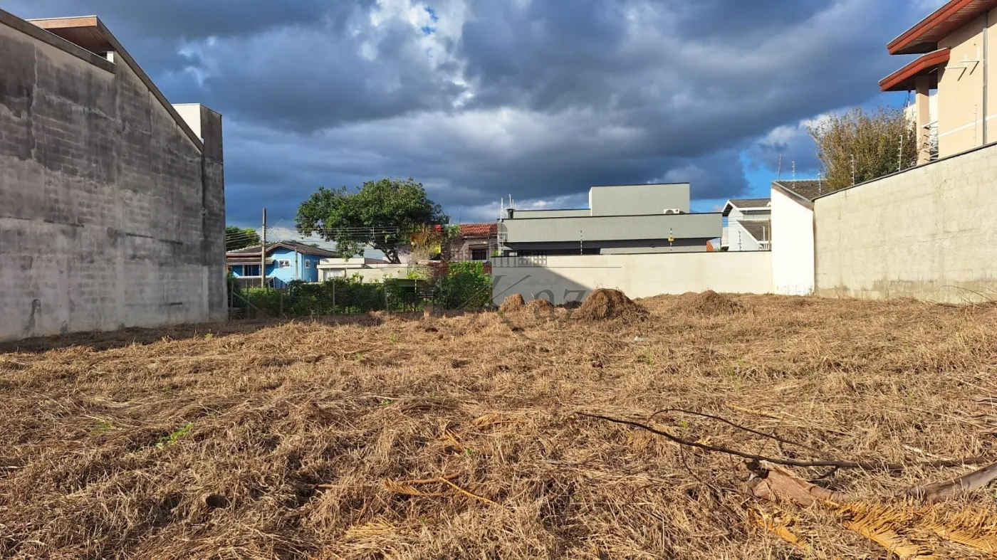 Foto 1 de Terreno Padrão em Villa Branca, Jacareí - imagem 1 Foto 1 de Terreno Padrão em Villa Branca, Jacareí - imagem 1