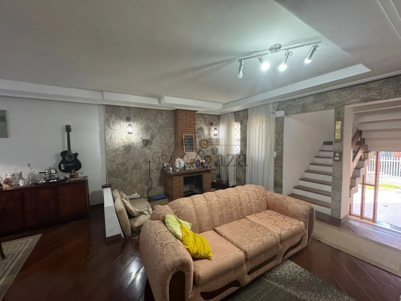 Foto 3 de Casa Sobrado em Jardim Esplanada, São José dos Campos - imagem 3 Foto 3 de Casa Sobrado em Jardim Esplanada, São José dos Campos - imagem 3