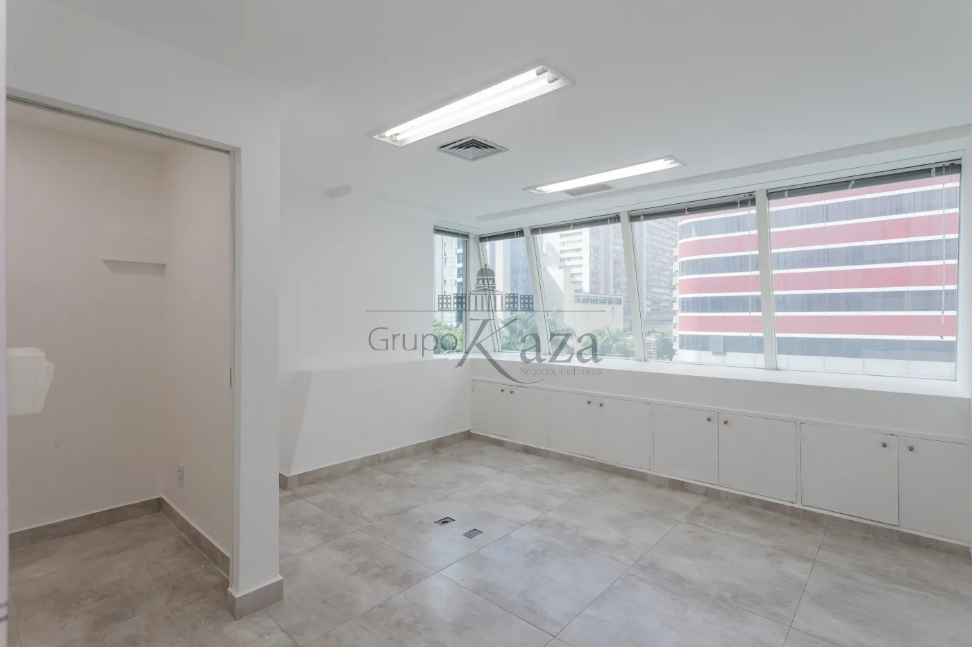 Foto 6 de Comercial Conjunto Comercial em Cerqueira César, São Paulo - imagem 6