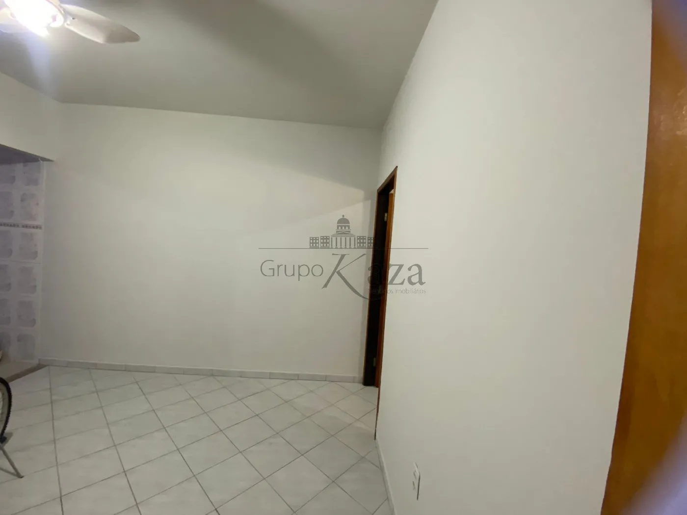 Foto 2 de Casa Padrão em Vila Indústrial, São José dos Campos - imagem 2 Foto 2 de Casa Padrão em Vila Indústrial, São José dos Campos - imagem 2