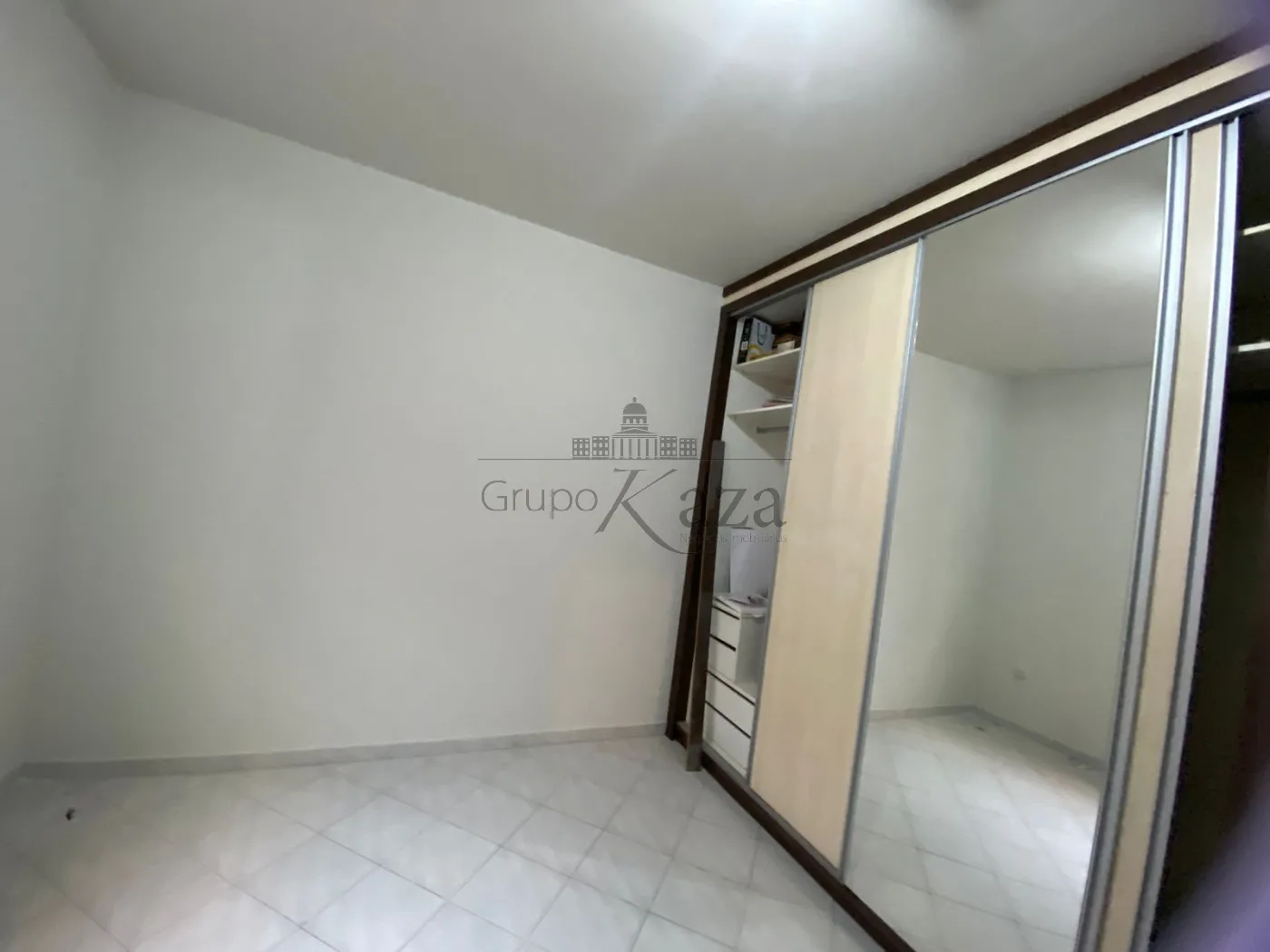 Foto 5 de Casa Padrão em Vila Indústrial, São José dos Campos - imagem 5