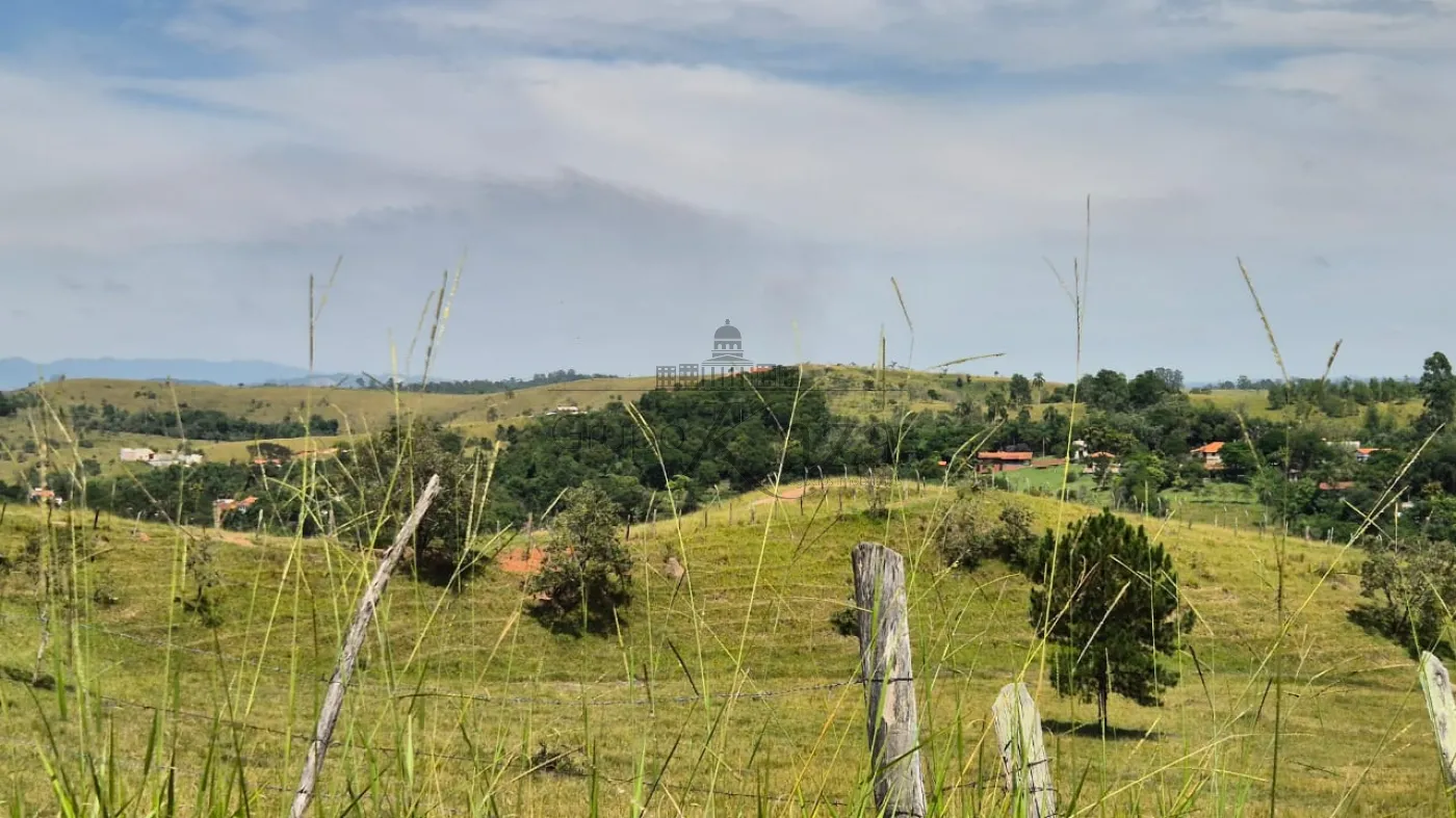 Foto 2 de Terreno Padrão em Veraneio Irajá, Jacareí - imagem 2 Foto 2 de Terreno Padrão em Veraneio Irajá, Jacareí - imagem 2