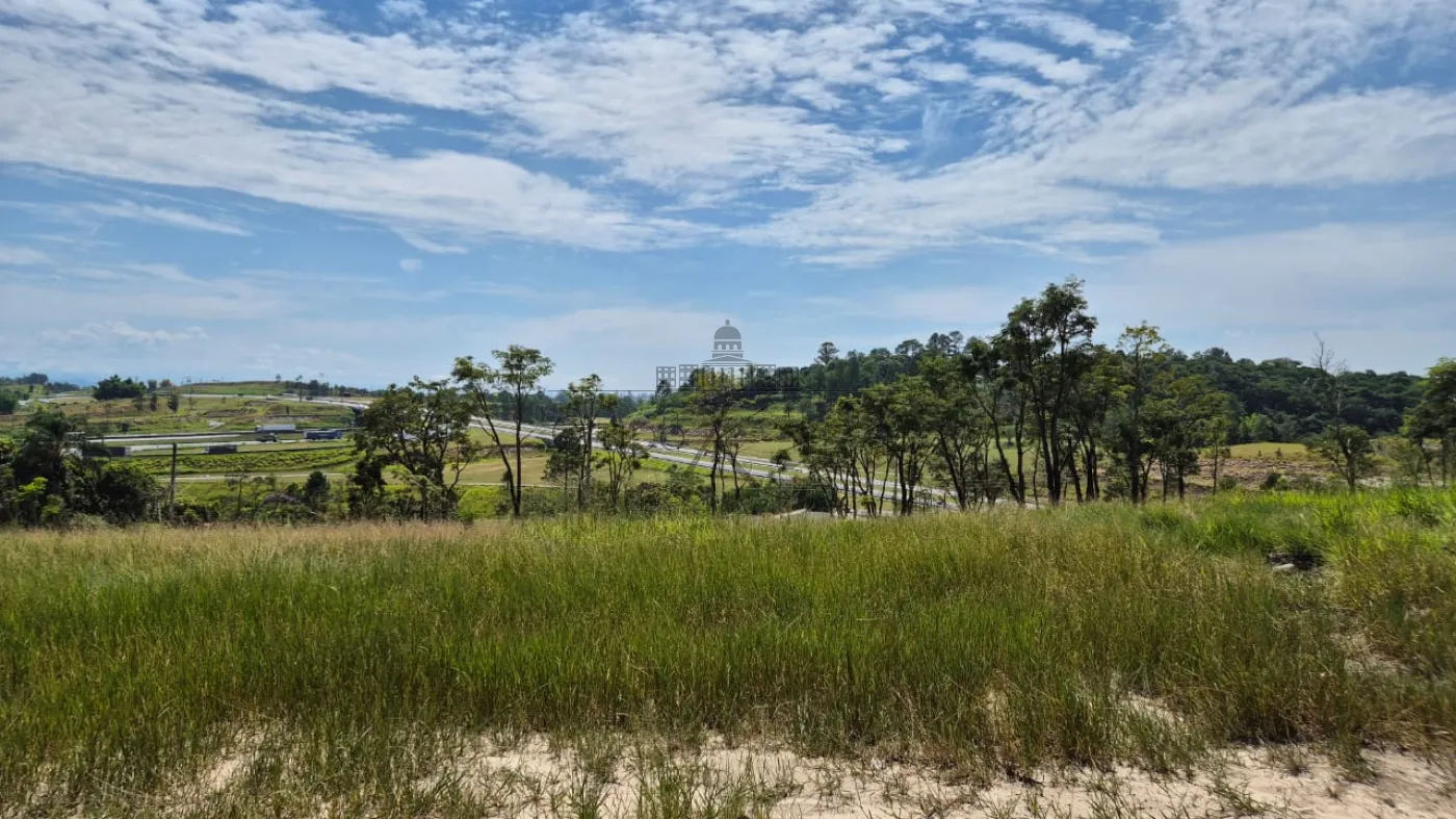 Foto 3 de Terreno Padrão em Veraneio Irajá, Jacareí - imagem 3 Foto 3 de Terreno Padrão em Veraneio Irajá, Jacareí - imagem 3