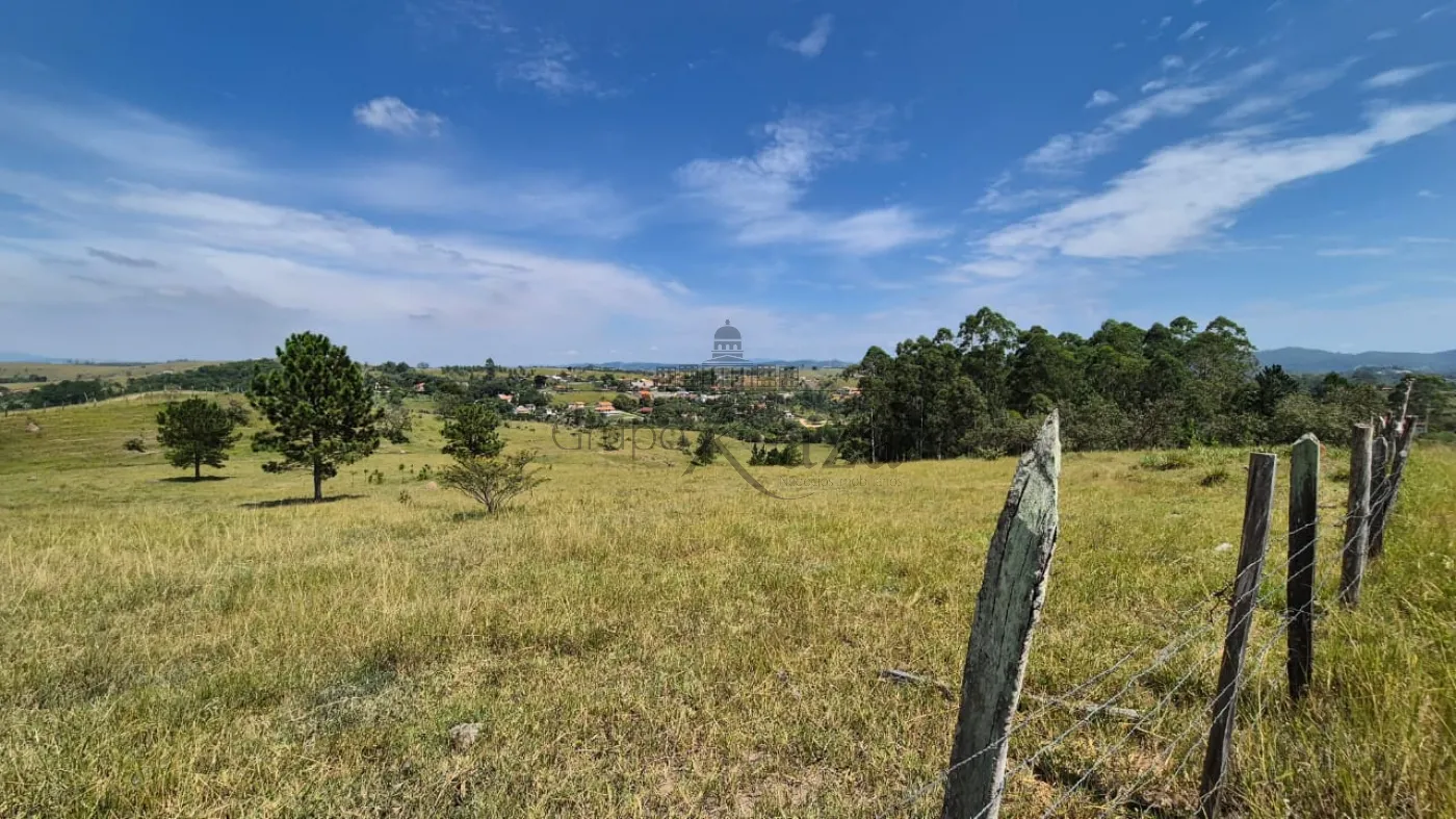 Foto 2 de Terreno Padrão em Veraneio Irajá, Jacareí - imagem 2 Foto 2 de Terreno Padrão em Veraneio Irajá, Jacareí - imagem 2