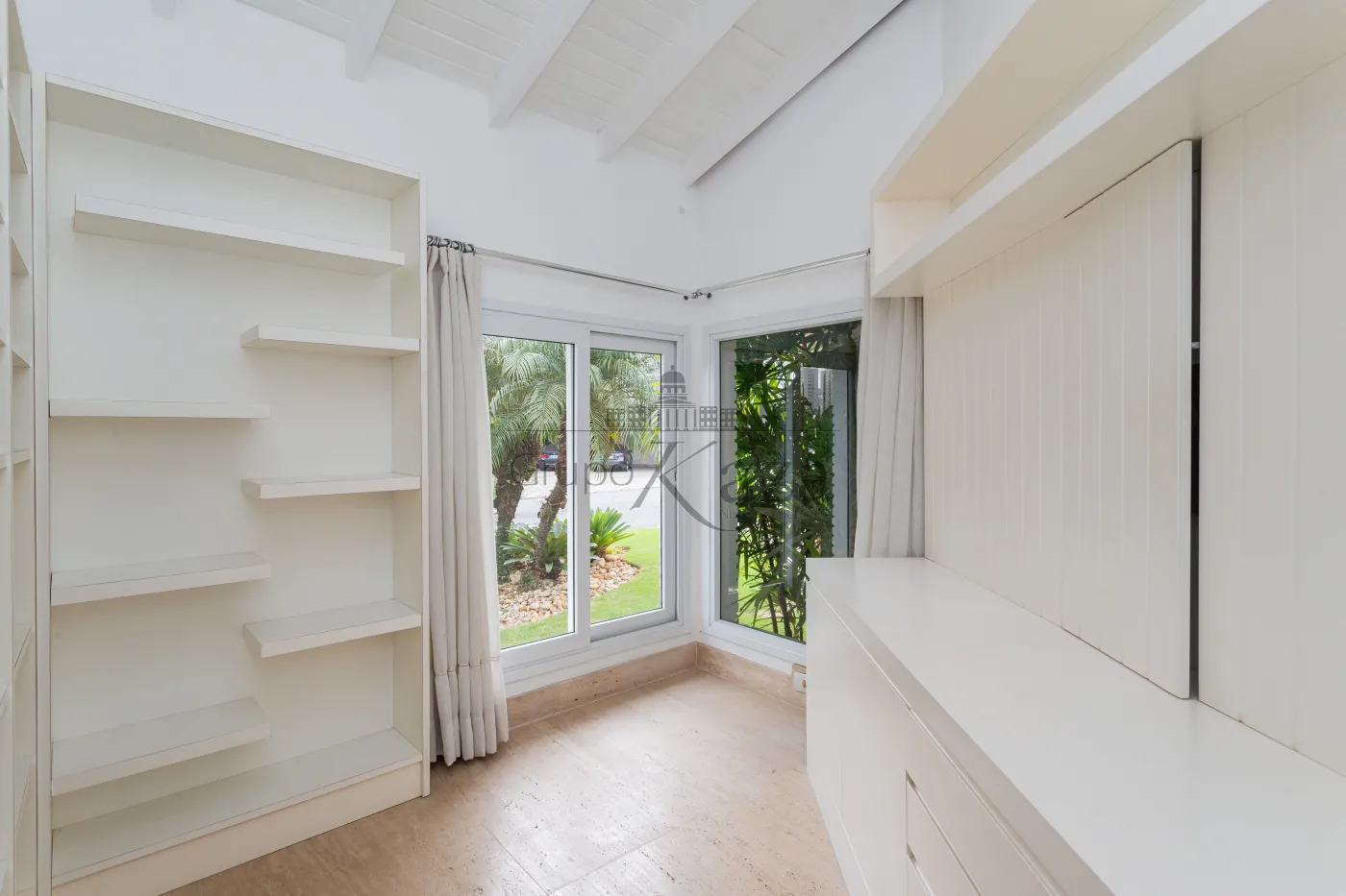 Foto 1 de Casa Condomínio em Alphaville Residencial Dois, Barueri - imagem 1 Foto 1 de Casa Condomínio em Alphaville Residencial Dois, Barueri - imagem 1