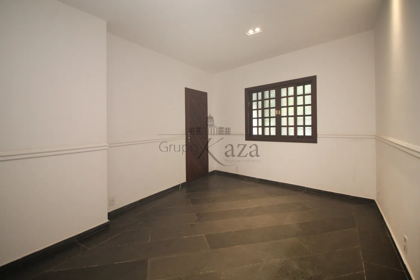 Foto 1 de Casa Sobrado em Jardim América, São Paulo - imagem 1 Foto 1 de Casa Sobrado em Jardim América, São Paulo - imagem 1