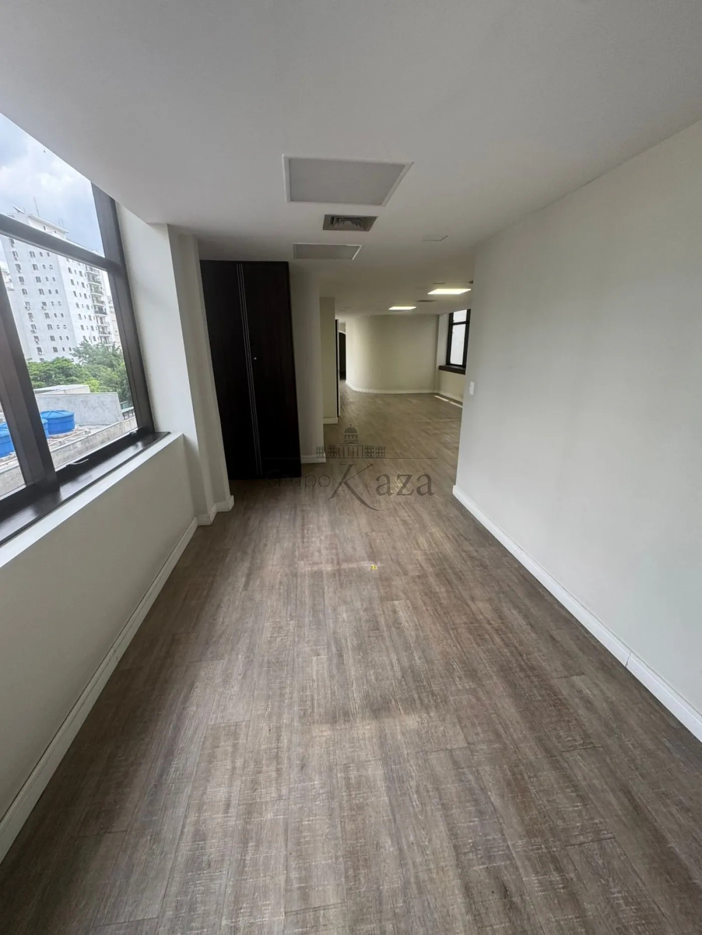 Foto 3 de Comercial Conjunto Comercial em Cerqueira César, São Paulo - imagem 3 Foto 3 de Comercial Conjunto Comercial em Cerqueira César, São Paulo - imagem 3