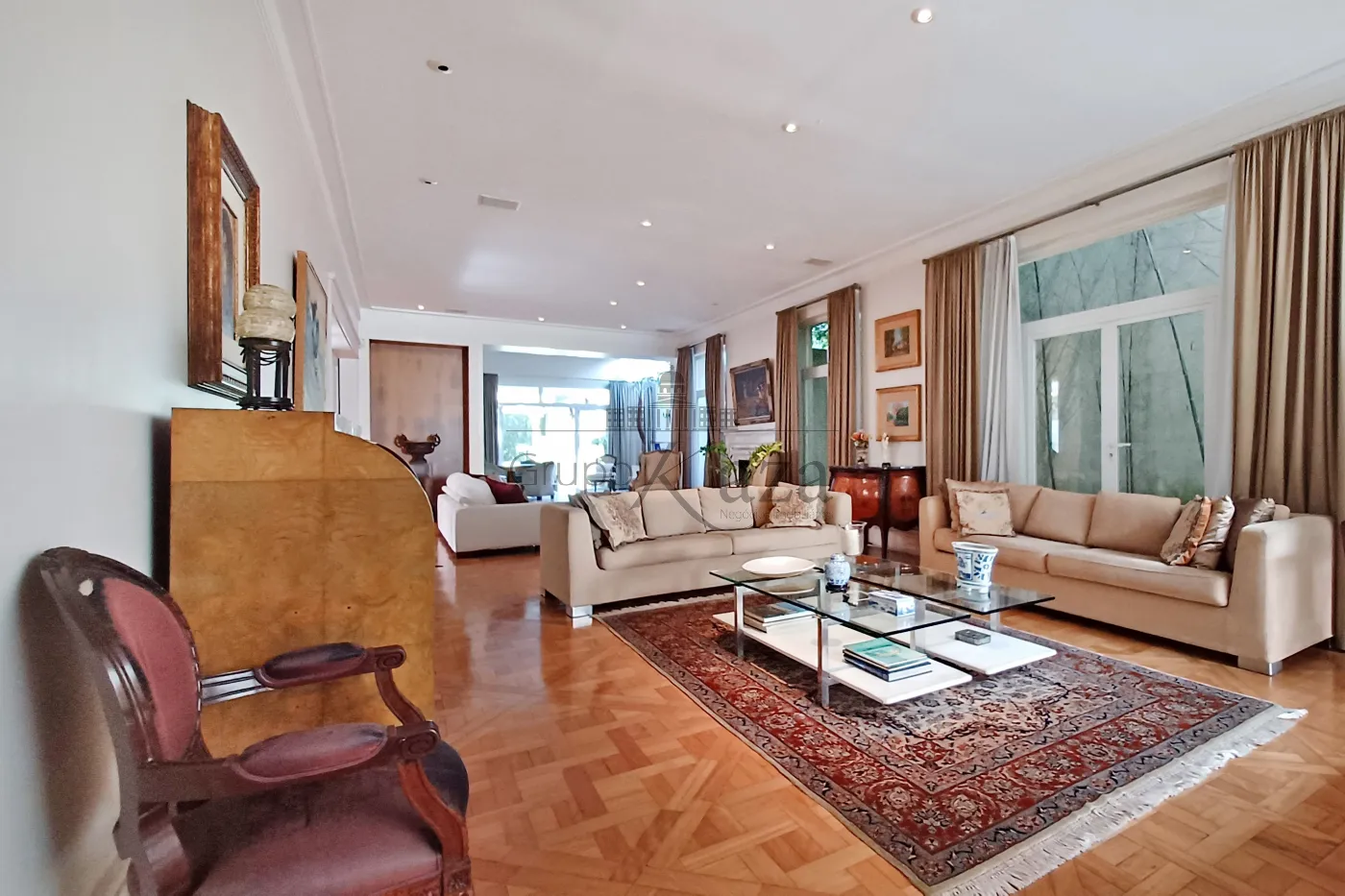 Foto 2 de Casa Sobrado em Vila Nova Conceição, São Paulo - imagem 2 Foto 2 de Casa Sobrado em Vila Nova Conceição, São Paulo - imagem 2