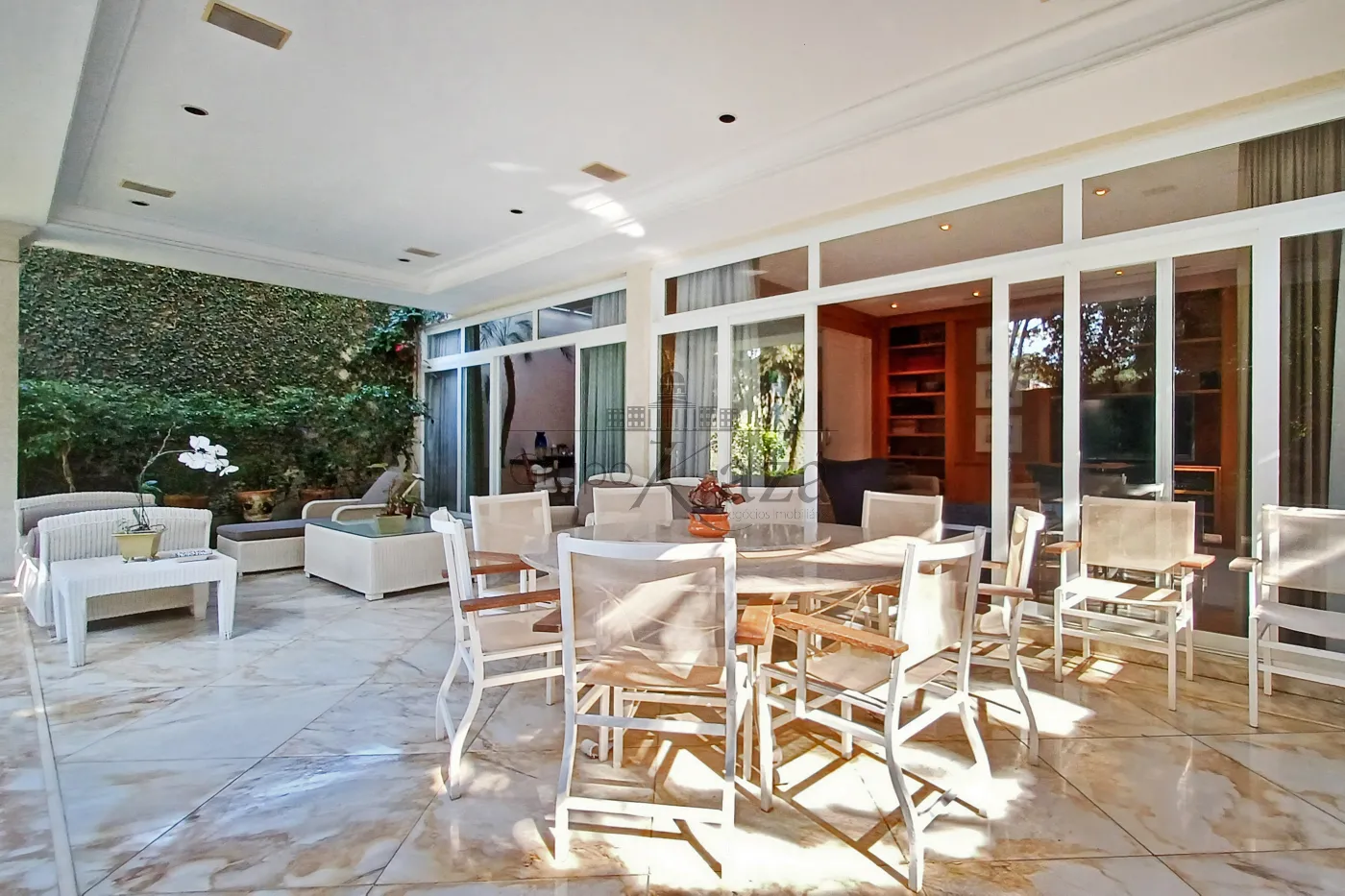 Foto 16 de Casa Sobrado em Vila Nova Conceição, São Paulo - imagem 16