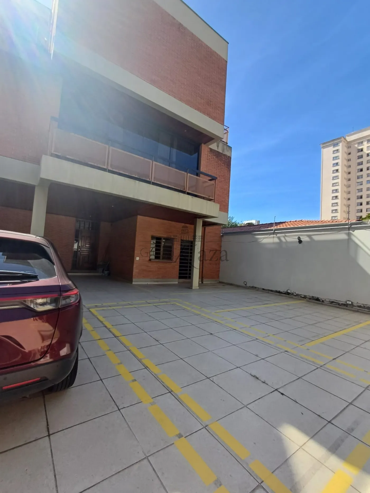 Foto 1 de Comercial Casa em Vila Adyana, São José dos Campos - imagem 1 Foto 1 de Comercial Casa em Vila Adyana, São José dos Campos - imagem 1