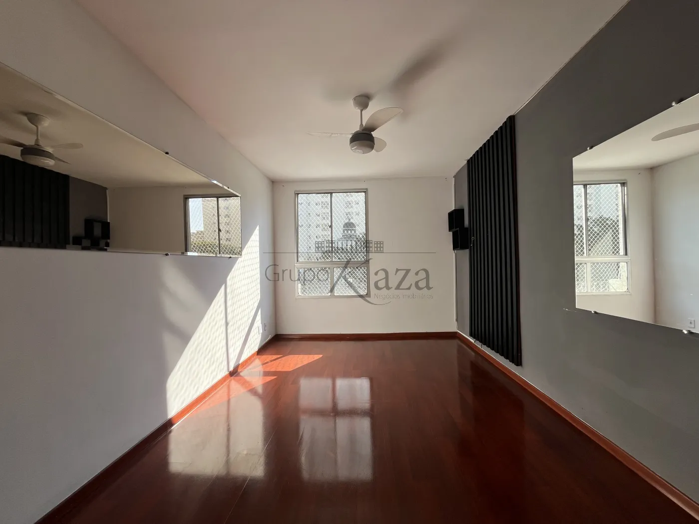 Foto 1 de Apartamento Padrão em Vila Adyana, São José dos Campos - imagem 1 Foto 1 de Apartamento Padrão em Vila Adyana, São José dos Campos - imagem 1