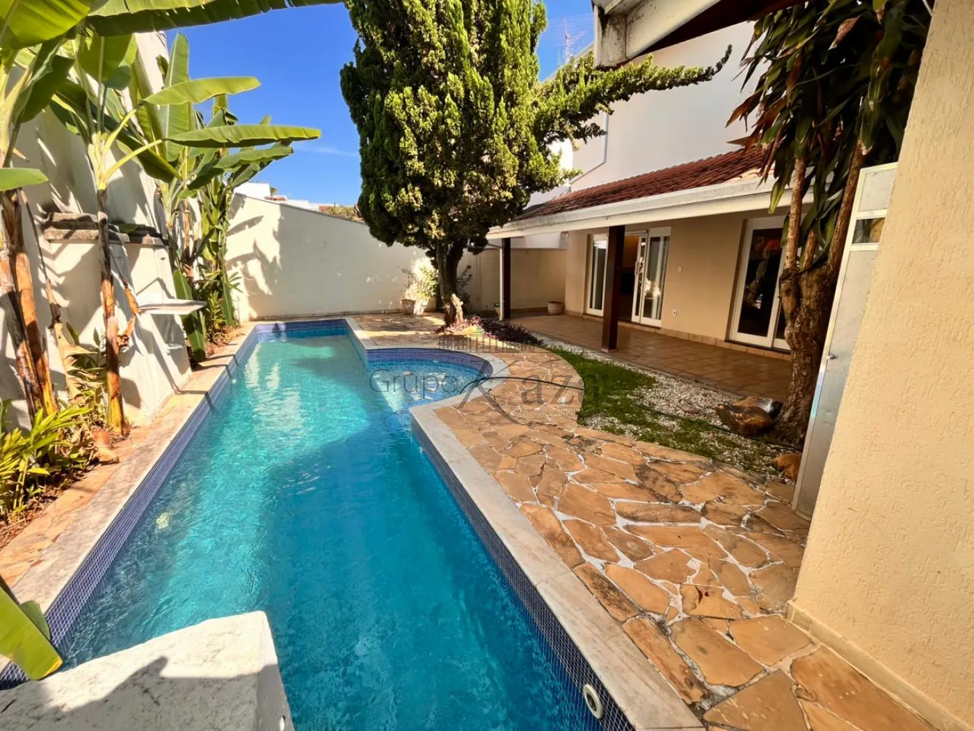 Foto 2 de Casa Condomínio em Jardim das Colinas, São José dos Campos - imagem 2 Foto 2 de Casa Condomínio em Jardim das Colinas, São José dos Campos - imagem 2