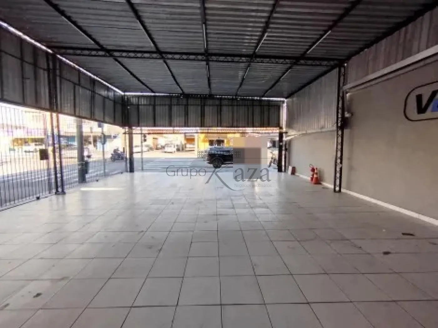 Foto 3 de Comercial Loja em Vila Indústrial, São José dos Campos - imagem 3