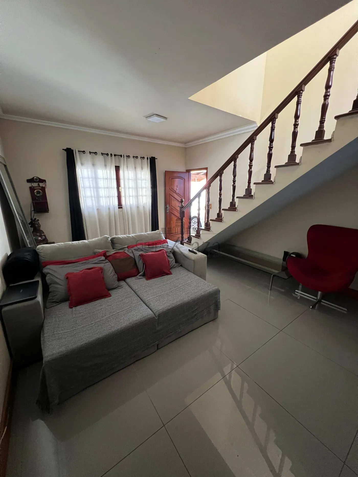 Foto 1 de Casa Sobrado em Bosque dos Eucaliptos, São José dos Campos - imagem 1 Foto 1 de Casa Sobrado em Bosque dos Eucaliptos, São José dos Campos - imagem 1