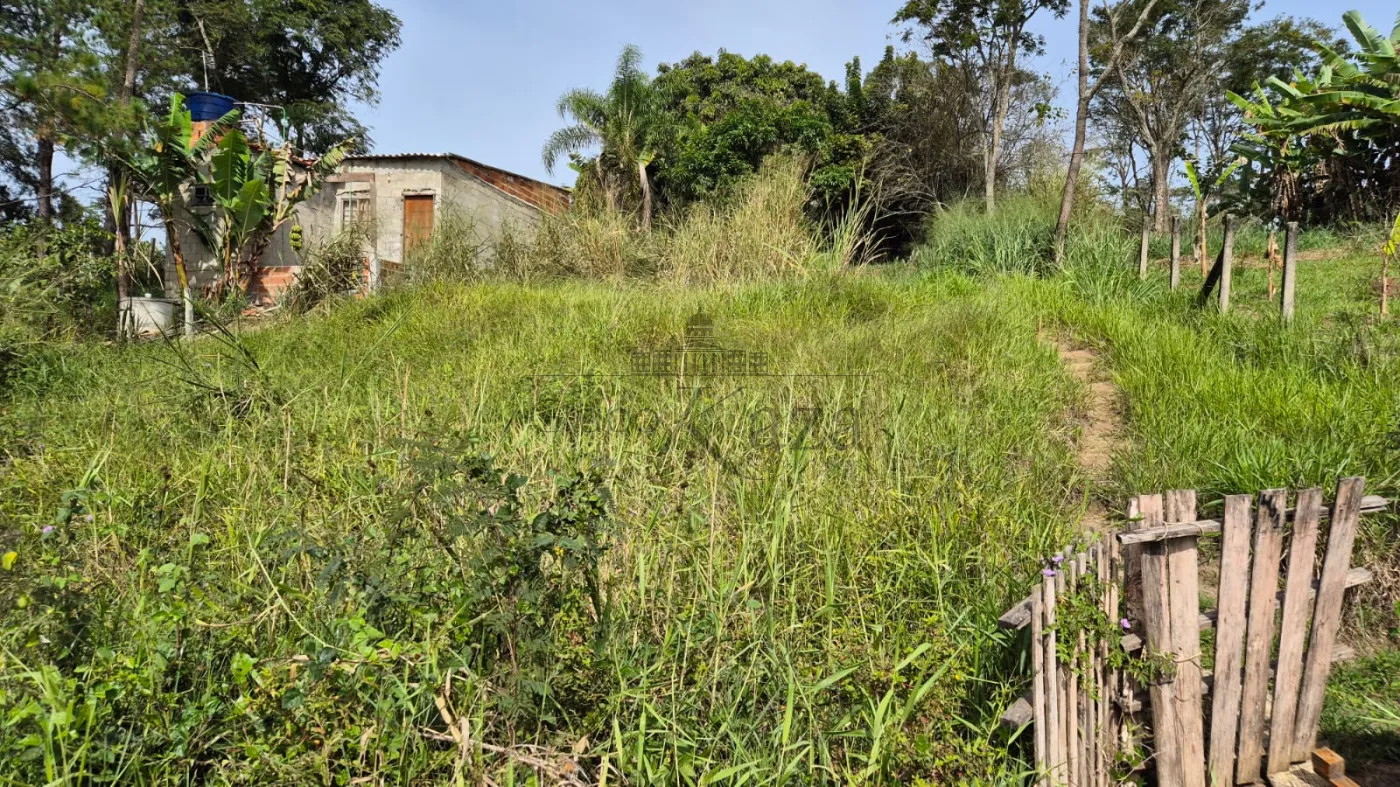 Foto 2 de Rural Padrão em Veraneio Irajá, Jacareí - imagem 2 Foto 2 de Rural Padrão em Veraneio Irajá, Jacareí - imagem 2