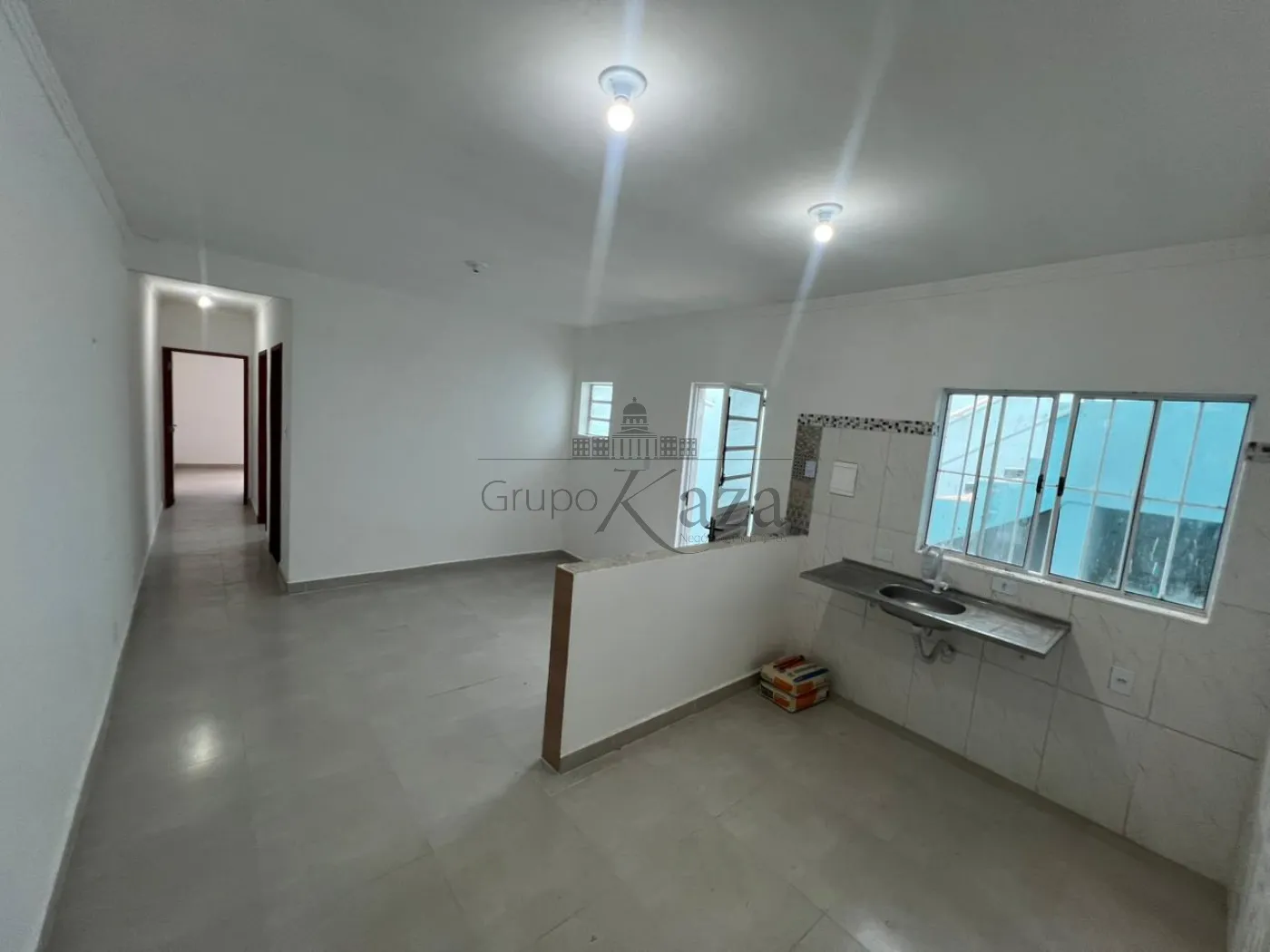 Foto 1 de Casa Padrão em Bandeira Branca, Jacareí - imagem 1 Foto 1 de Casa Padrão em Bandeira Branca, Jacareí - imagem 1