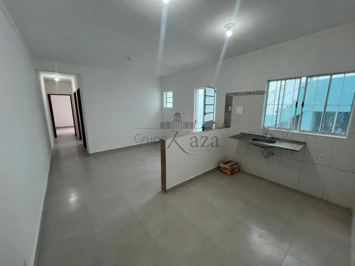 Foto 2 de Casa Padrão em Bandeira Branca, Jacareí - imagem 2 Foto 2 de Casa Padrão em Bandeira Branca, Jacareí - imagem 2