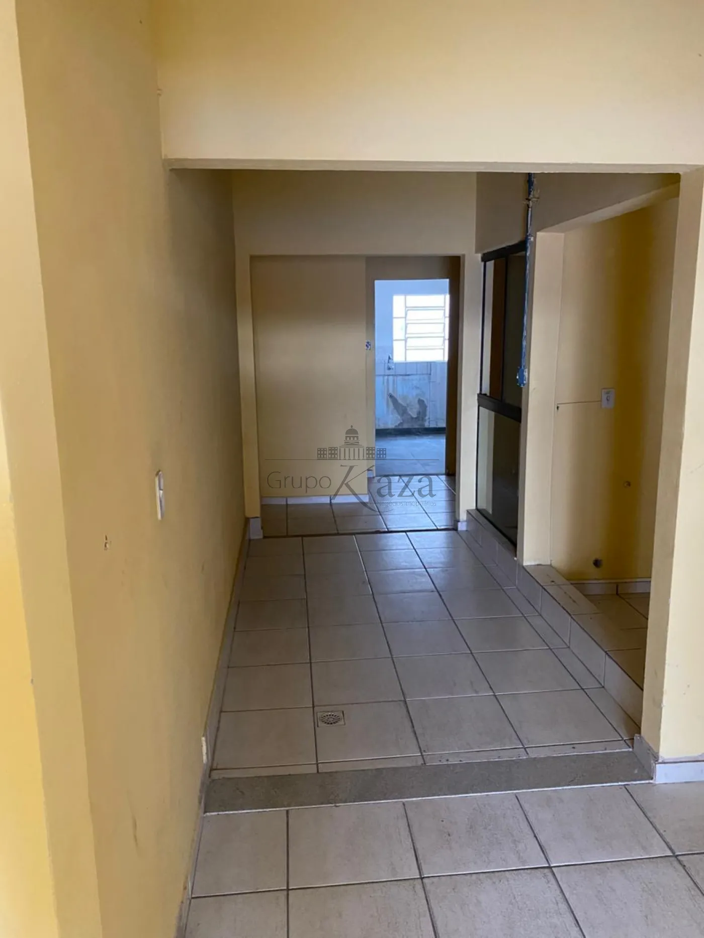 Foto 2 de Comercial Ponto Comercial em Parque Santo Antônio, Jacareí - imagem 2 Foto 2 de Comercial Ponto Comercial em Parque Santo Antônio, Jacareí - imagem 2