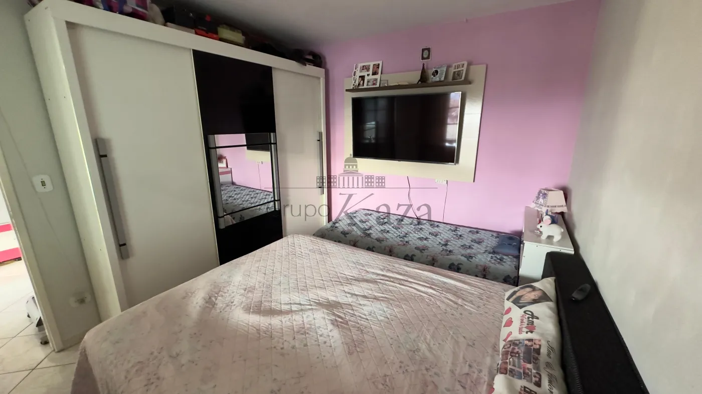 Foto 23 de Casa Padrão em Vila Indústrial, São José dos Campos - imagem 23