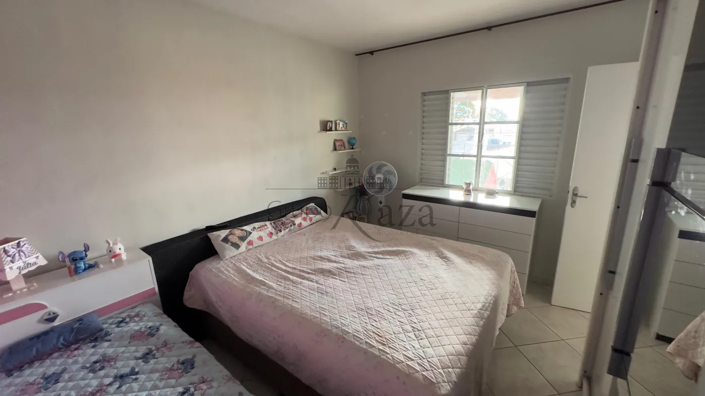 Foto 22 de Casa Padrão em Vila Indústrial, São José dos Campos - imagem 22