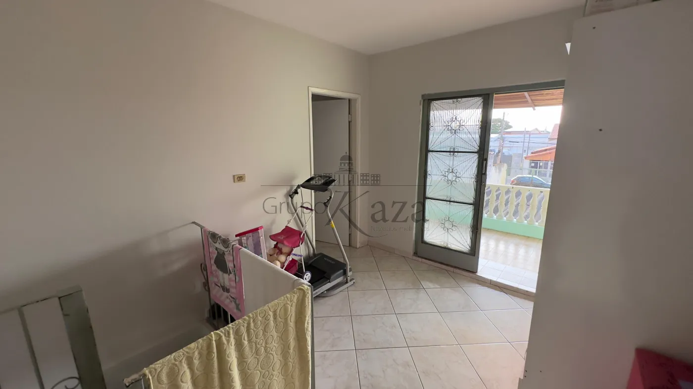 Foto 15 de Casa Padrão em Vila Indústrial, São José dos Campos - imagem 15