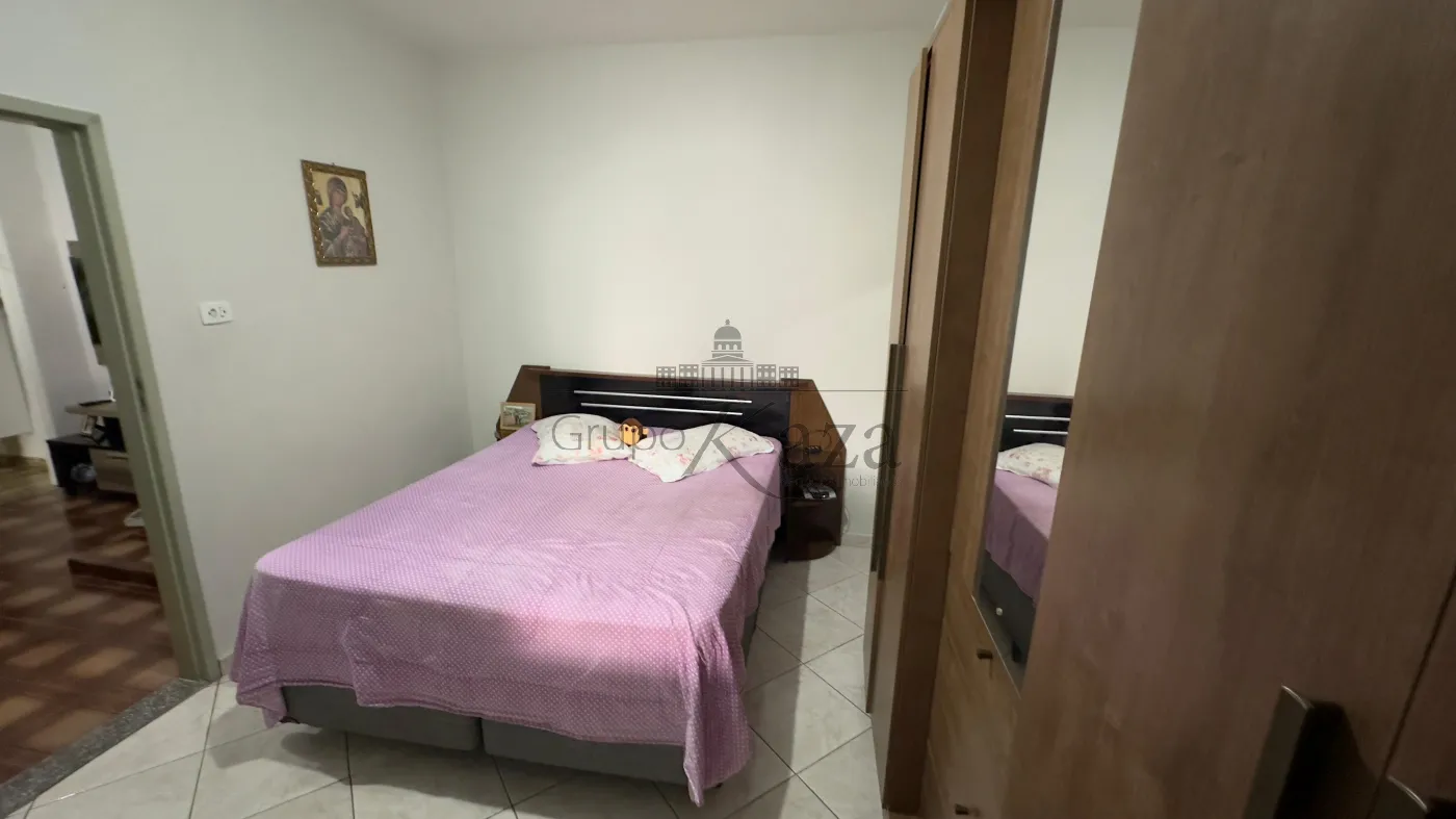 Foto 13 de Casa Padrão em Vila Indústrial, São José dos Campos - imagem 13