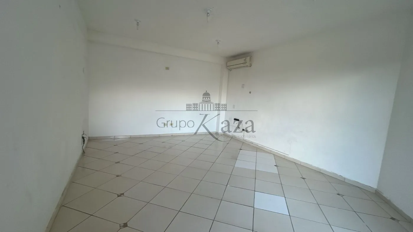 Foto 1 de Comercial Loja em condomínio comercial em Jardim Califórnia, Jacareí - imagem 1 Foto 1 de Comercial Loja em condomínio comercial em Jardim Califórnia, Jacareí - imagem 1