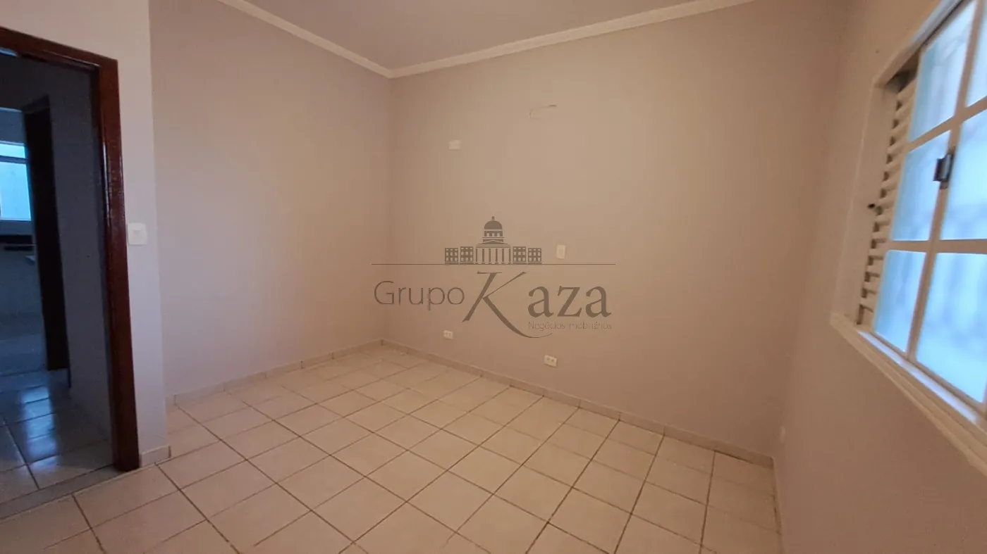 Foto 10 de Casa Padrão em Jardim Mariana II, São José dos Campos - imagem 10