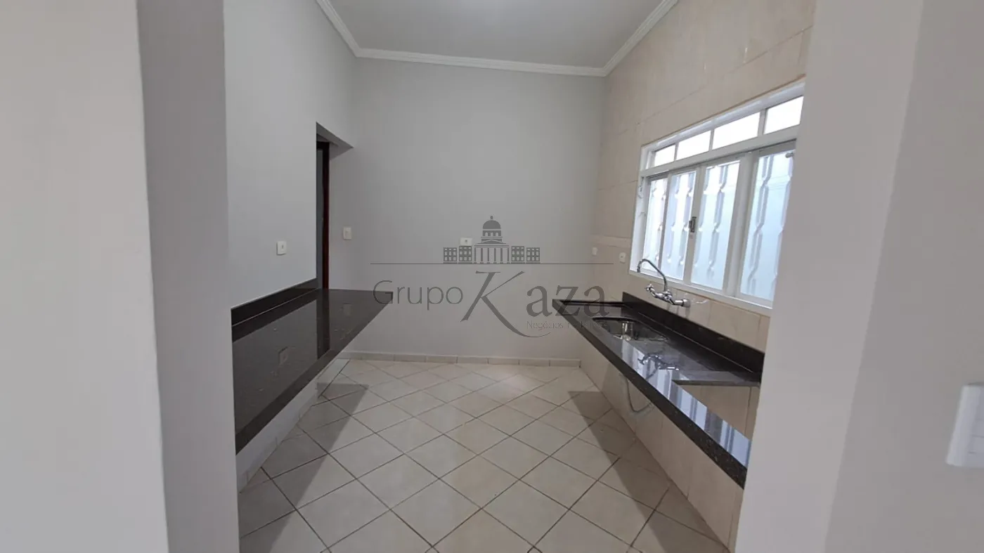 Foto 6 de Casa Padrão em Jardim Mariana II, São José dos Campos - imagem 6