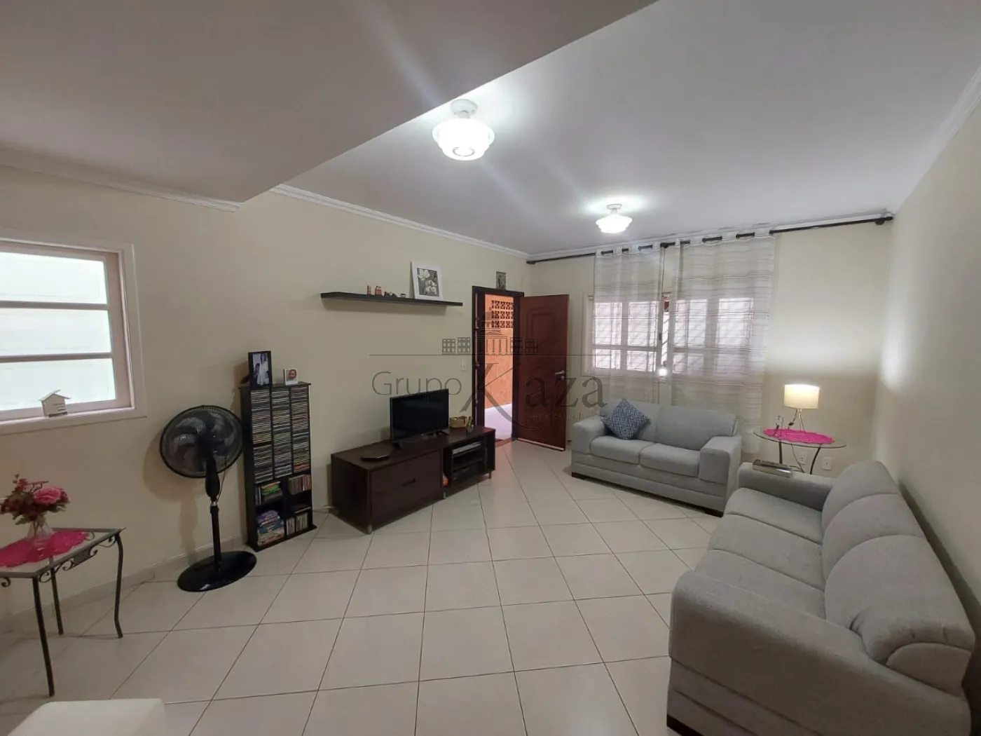 Foto 3 de Casa Sobrado em Jardim Alvorada, São José dos Campos - imagem 3 Foto 3 de Casa Sobrado em Jardim Alvorada, São José dos Campos - imagem 3