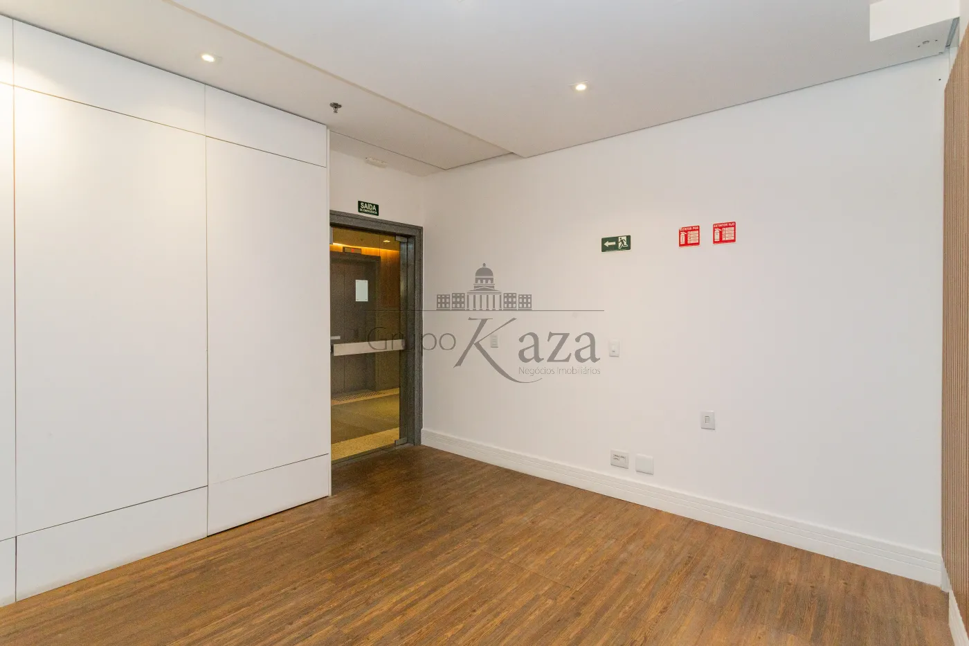 Foto 2 de Comercial Conjunto Comercial em Vila Nova Conceição, São Paulo - imagem 2 Foto 2 de Comercial Conjunto Comercial em Vila Nova Conceição, São Paulo - imagem 2