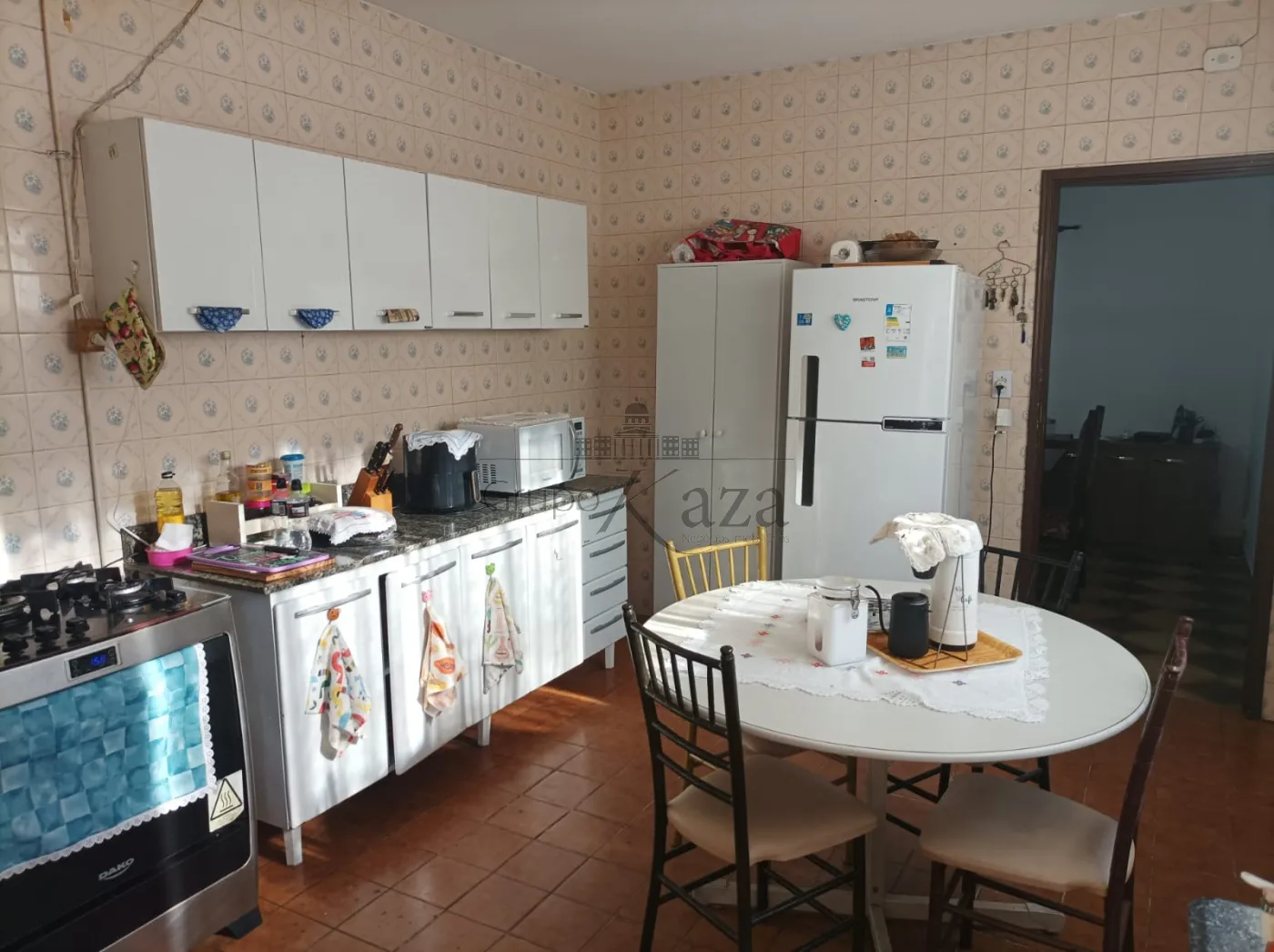 Foto 4 de Casa Padrão em Jardim Oriente, São José dos Campos - imagem 4