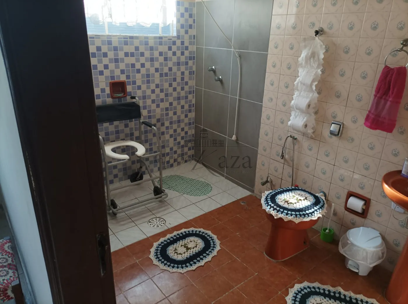 Foto 11 de Casa Padrão em Jardim Oriente, São José dos Campos - imagem 11