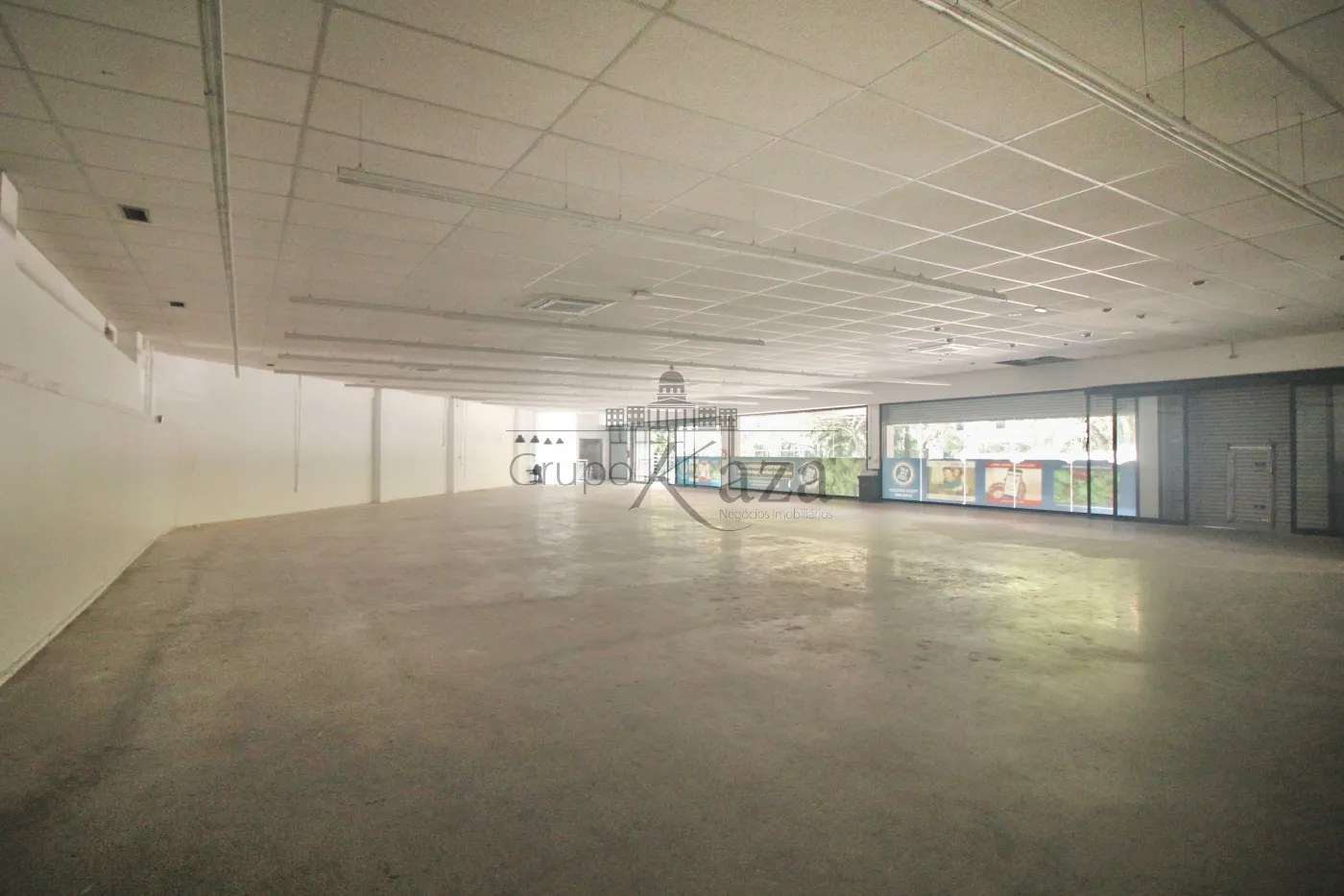 Foto 3 de Comercial Loja em Vila Suzana, São Paulo - imagem 3 Foto 3 de Comercial Loja em Vila Suzana, São Paulo - imagem 3