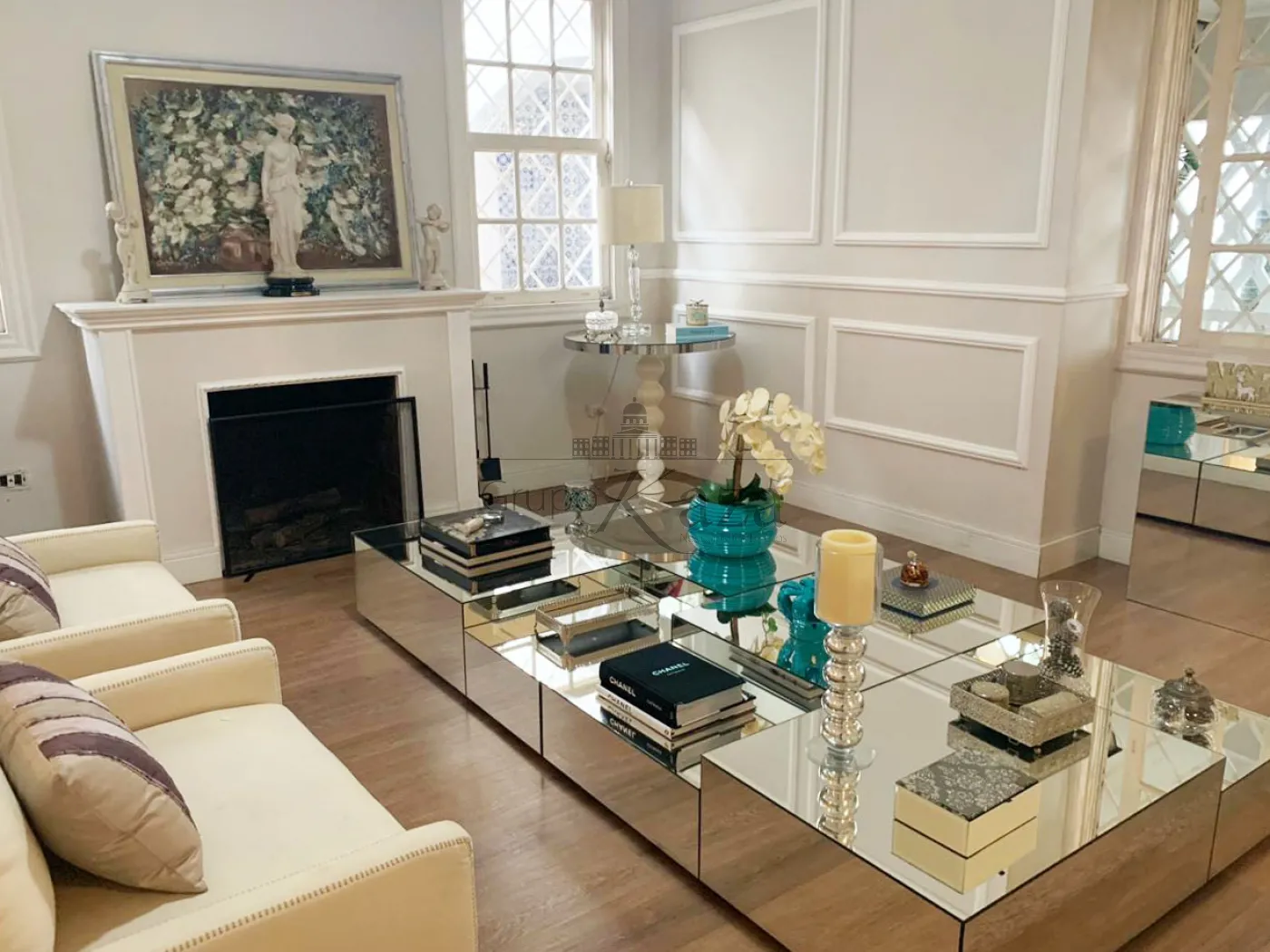 Foto 1 de Casa Padrão em Vila Nova Conceição, São Paulo - imagem 1 Foto 1 de Casa Padrão em Vila Nova Conceição, São Paulo - imagem 1