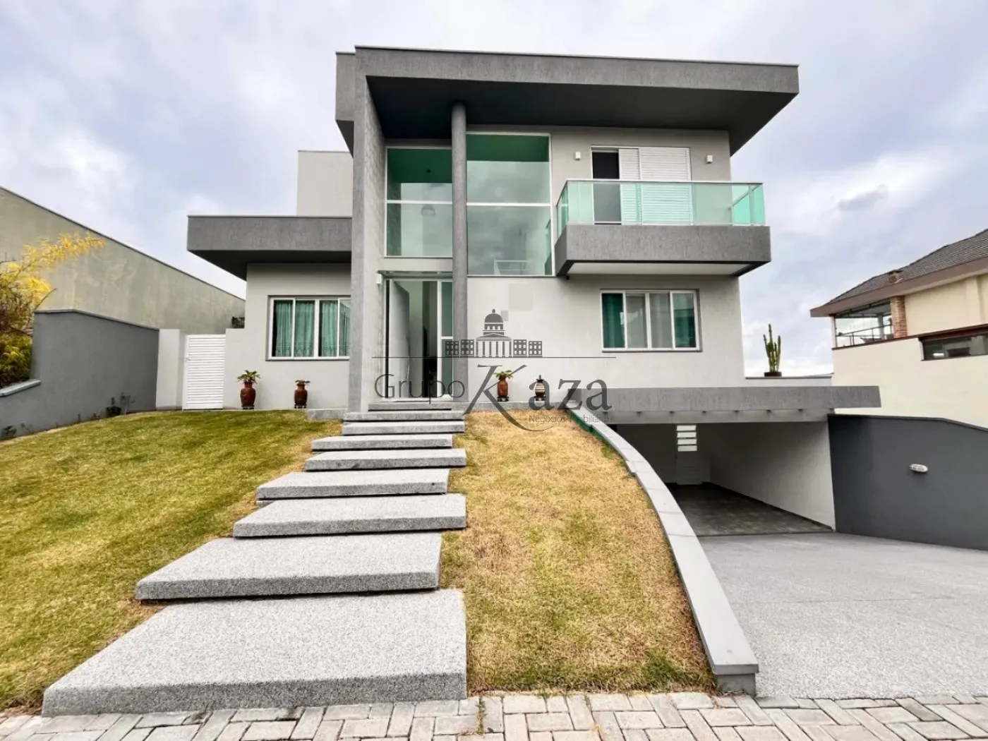 Foto 1 de Casa Condomínio em Condomínio Residencial Jaguary, São José dos Campos - imagem 1 Foto 1 de Casa Condomínio em Condomínio Residencial Jaguary, São José dos Campos - imagem 1