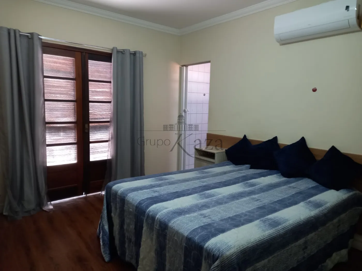 Foto 8 de Casa Sobrado em Vila Indústrial, São José dos Campos - imagem 8