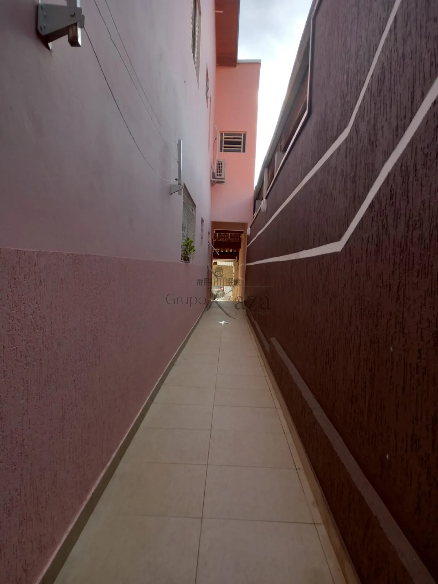 Foto 11 de Casa Sobrado em Vila Indústrial, São José dos Campos - imagem 11