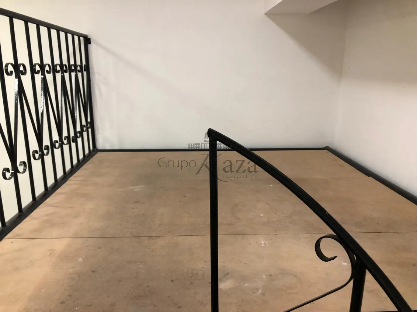 Foto 3 de Comercial Loja em condomínio comercial em Centro, São José dos Campos - imagem 3 Foto 3 de Comercial Loja em condomínio comercial em Centro, São José dos Campos - imagem 3