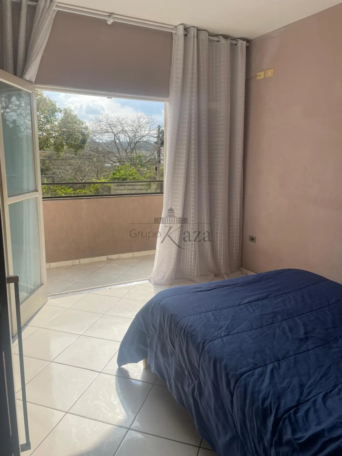 Foto 6 de Casa Sobrado em Jardim Uirá, São José dos Campos - imagem 6