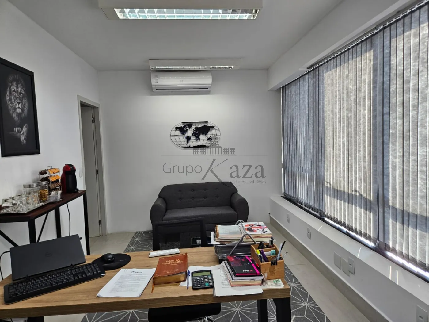 Foto 2 de Comercial Sala Condomínio em Centro, São José dos Campos - imagem 2 Foto 2 de Comercial Sala Condomínio em Centro, São José dos Campos - imagem 2