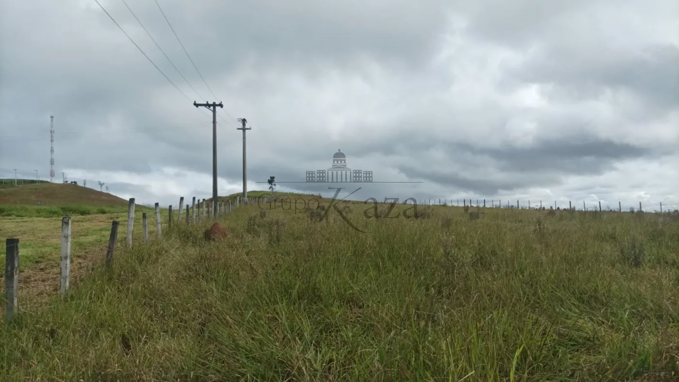 Foto 1 de Terreno Padrão em Bom Retiro, São José dos Campos - imagem 1 Foto 1 de Terreno Padrão em Bom Retiro, São José dos Campos - imagem 1